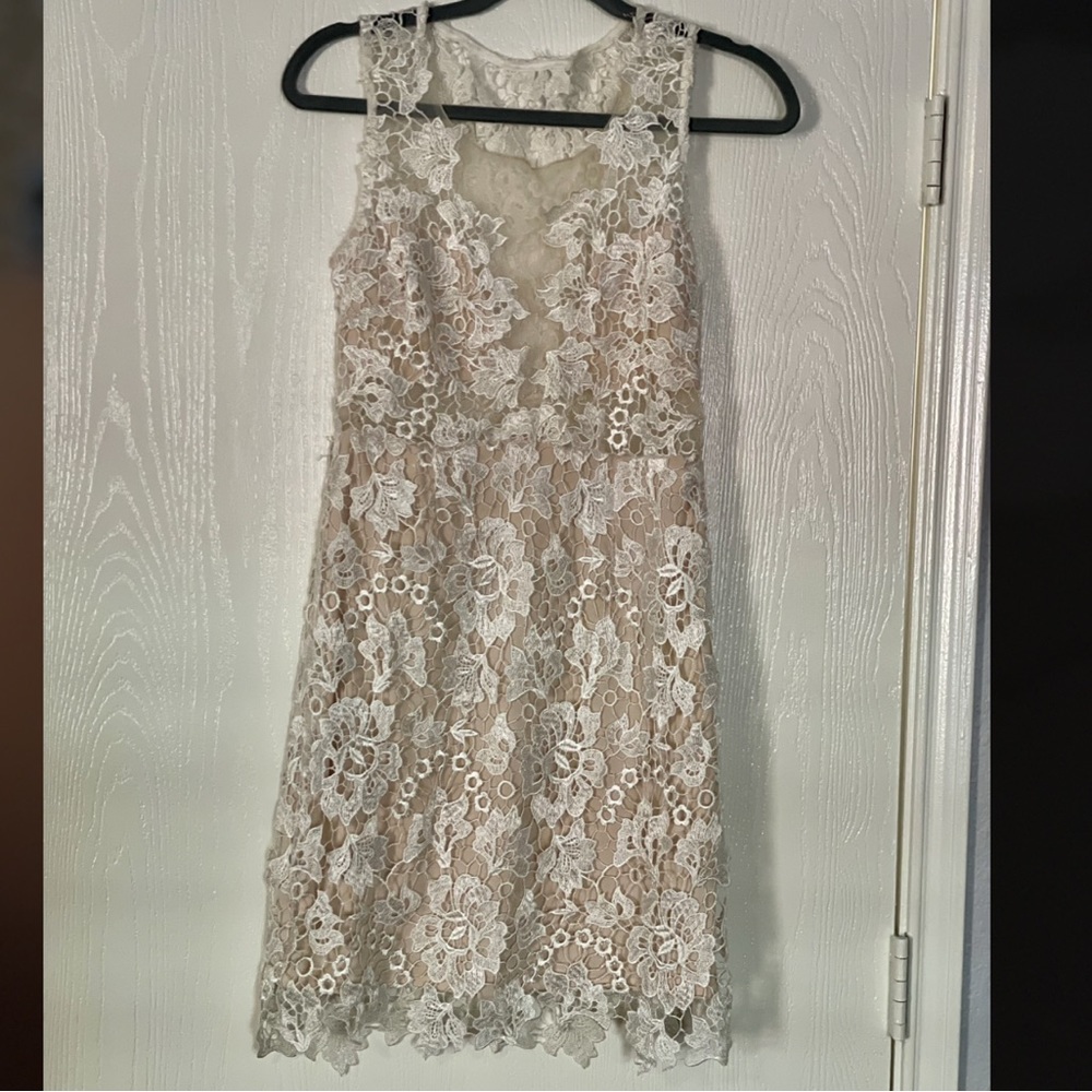 Soieblu White Lace Mini Dress